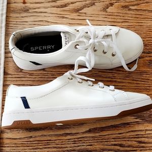White Sperry shoes new